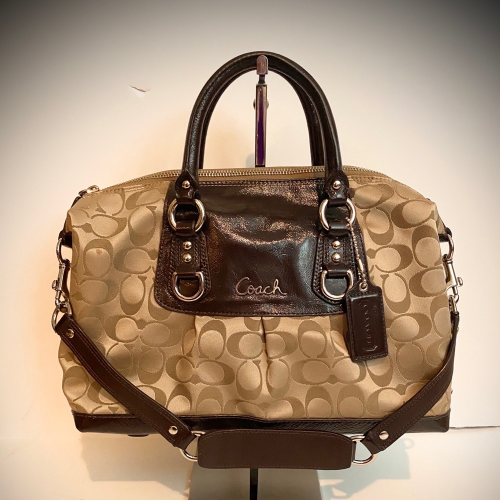 EUC Coach Purse